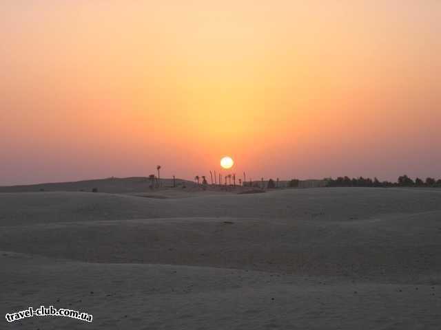  Тунис  Сусс  закат в пустыне