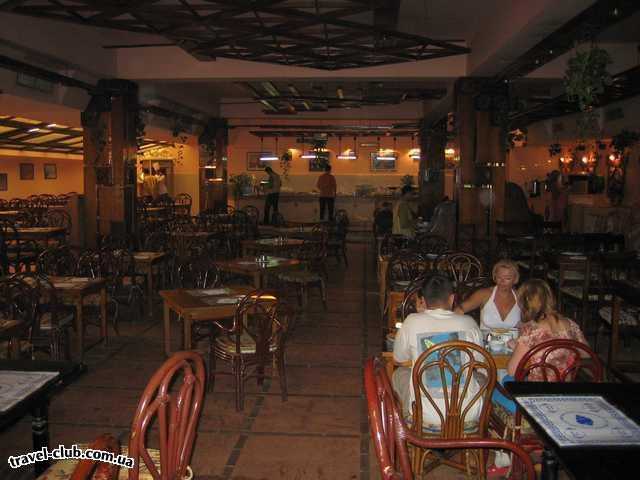  Египет  Хургада  Princess club 3*  это так называемый ресторан. здесь нас кормили. но на у
