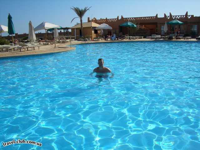  Египет  Шарм Эль Шейх  Calimera hauza beach resort 4*  А это один из самых больших бассеинов ...
