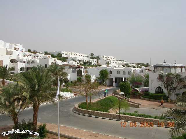  Египет  Шарм Эль Шейх  Domina Coral Bay  Вид на территорию отеля с тыльной стороны 3-го этажа ко