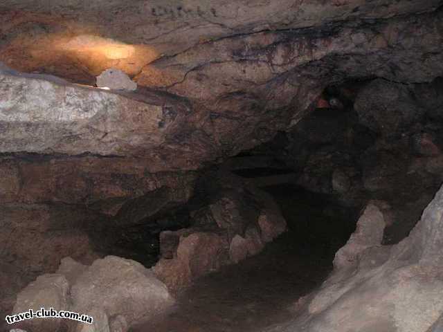  Украина  Крым  Пещера Красная  