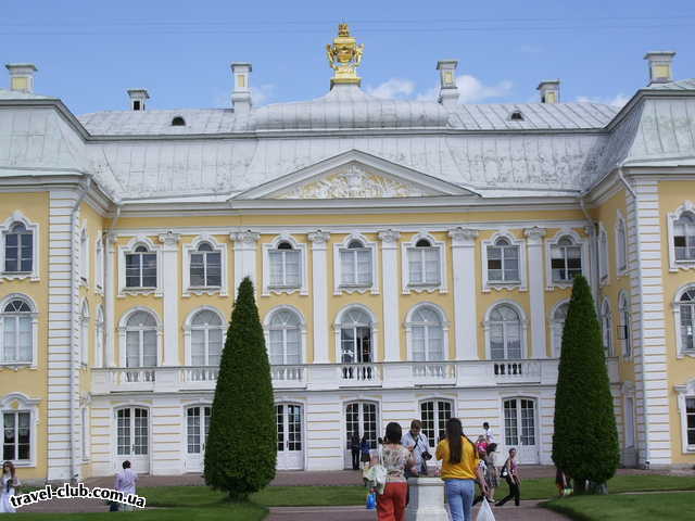  Россия  Ст.Петербург  Большой дворец со стороны верхнего парка