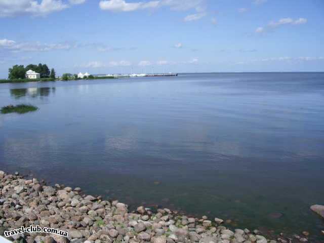  Россия  Ст.Петербург  Петергоф. Финский залив.