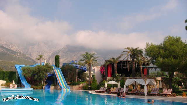  Турция  бельдиби  Rixos Hotel Beldibi  основной бассейн с тремя горками