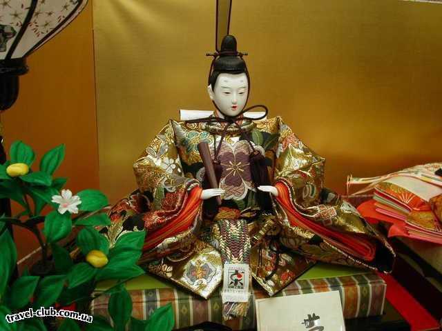  Япония  Токио  Для информации,цена этой куклы-1500$ !