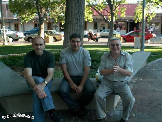  США  New Mexico  Альбукерк  Альбукерк, Old Town, центральная площадь - место сбора всех