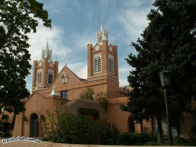  США  New Mexico  Альбукерк  Альбукерк, Old Town, церковь San Felipe