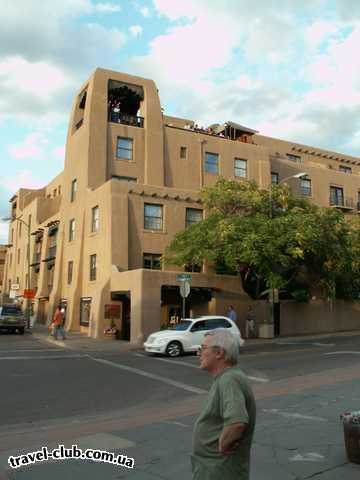  США  New Mexico  Альбукерк  Санта Фе. На улицах Old Town'a