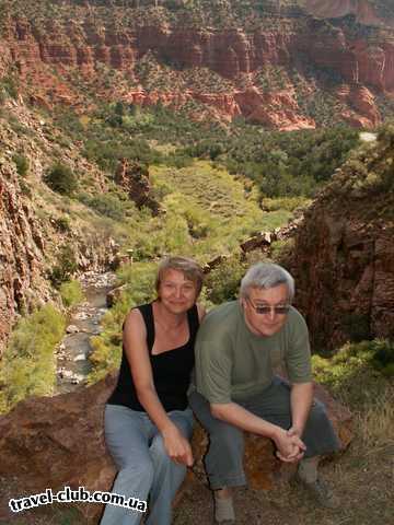  США  New Mexico  Jemez. Смотровая площадка около Gillman Tunnels/ Guadalupe River