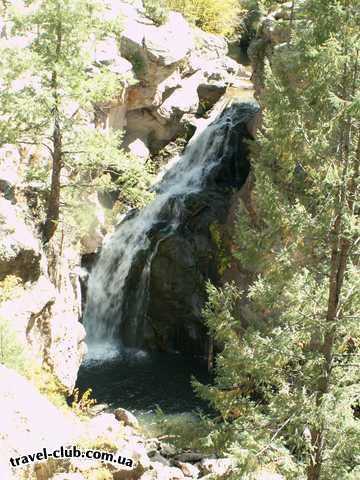  США  New Mexico  Jemez. Водопад Jemez Falls.