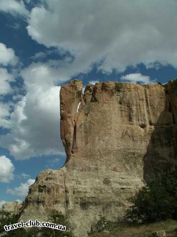  США  New Mexico  Национальный парк El Morro - у подножья