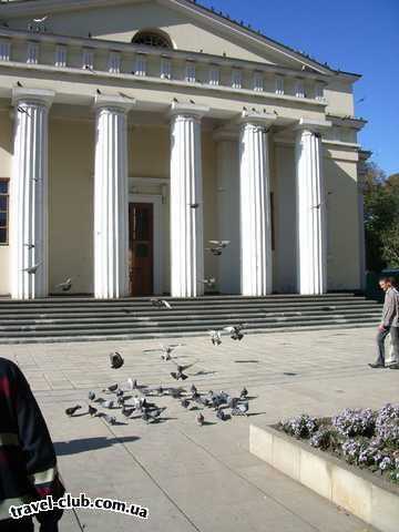  Молдавия  Кишенев (CHISINAU) столица Молдавии несколько фоток.<br />
