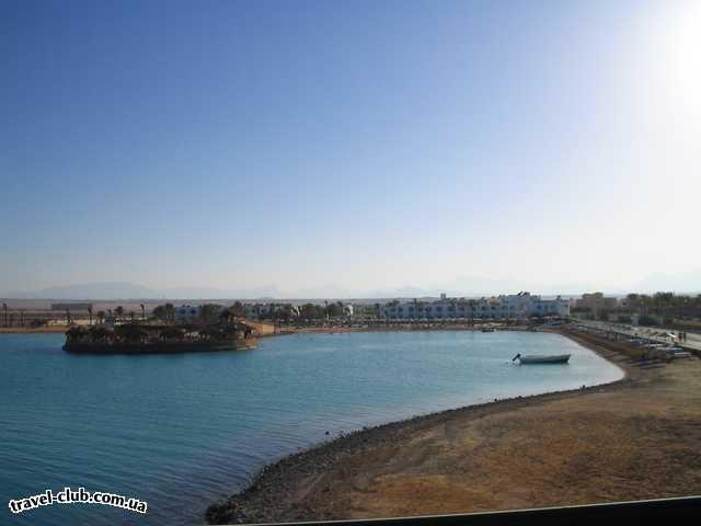  Египет  Хургада  Reemyvera Beach 4*  наш отель, вид с пирса