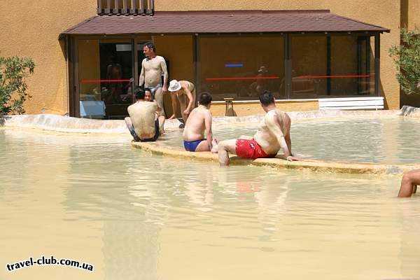  Турция  Алания  Alantur club 4*  В этом бассейне можно принять грязевые ванны.