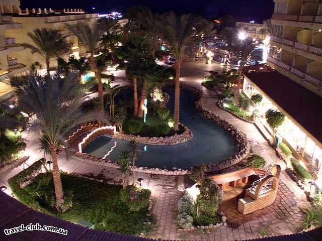  Египет  Хургада  Sultan beach 4*  Вид с балкона ночью