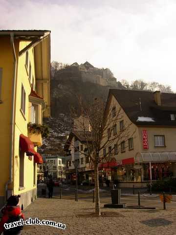  Лихтенштейн  Вадуц.Вид на Замок.