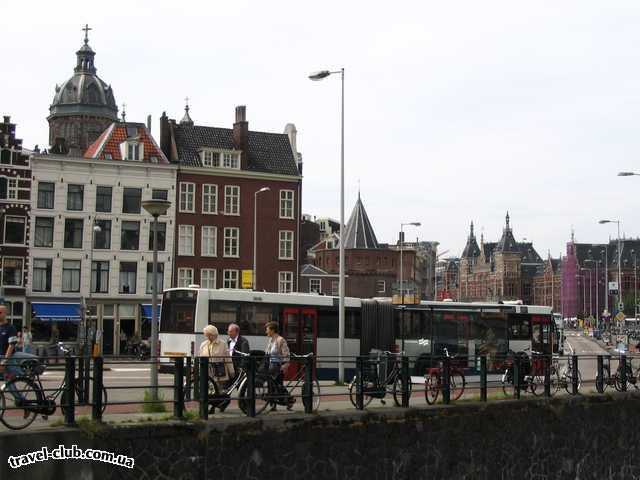  Голландия  На улицах города