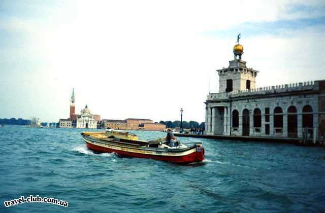  Италия  Венеция  Плывем по каналу