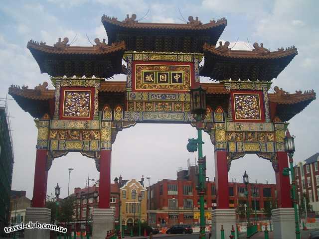  Англия  Gates to China Town,Liverpool