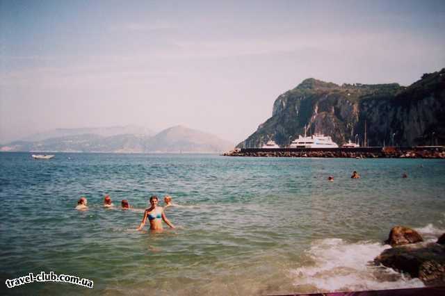  Италия  Привет с Каприйского пляжа