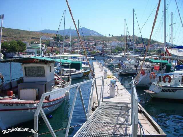  Греция  Халкидики  Poseidon 4* ( Sitonia )  Порт в городе Нео Мармарас туда ходит Шатл-бас из отеля