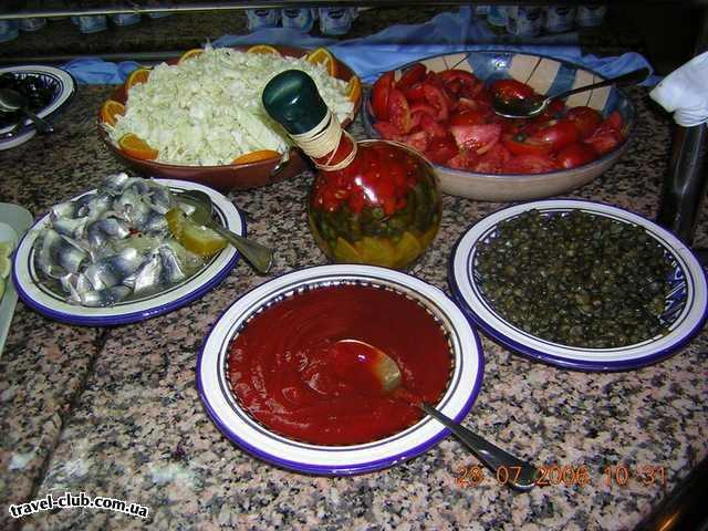  Тунис  Сусс  Melia El Mouradi Palace 5*  На завтрак можете съесть селедку, кетчуп или кислый по