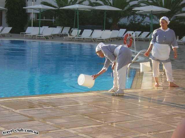  Тунис  Сусс  Melia El Mouradi Palace 5*  Смотрите, как радуются уборщицы, делая туристам хоть к