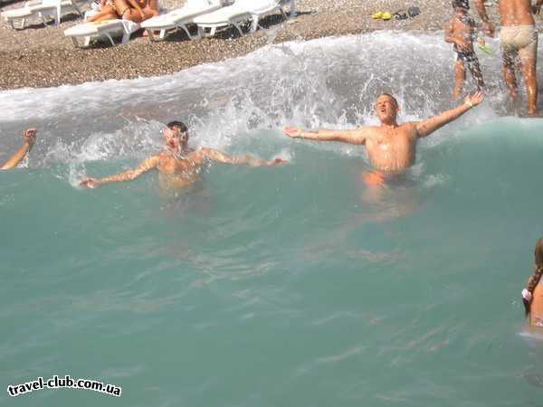  Турция  Кемер  Taksim International (Naturland) Aqua Resort 5*  Описание  маленький штормик, и наши в нем!!!!