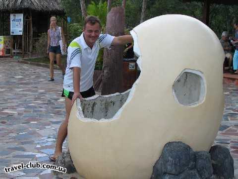  Вьетнам  Термальные воды для варки яиц. Температура 80 по цельси