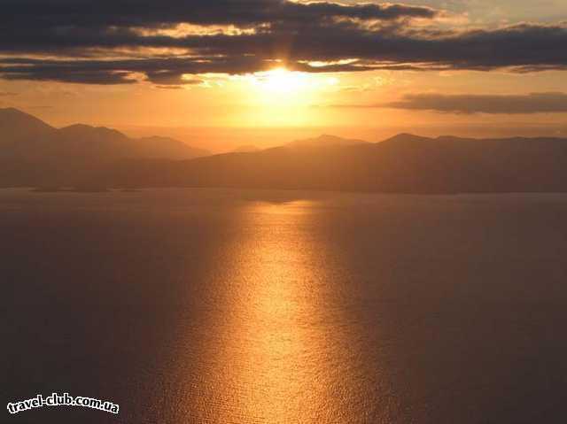  Греция  Крит, Ираклион  закат на острове Крит