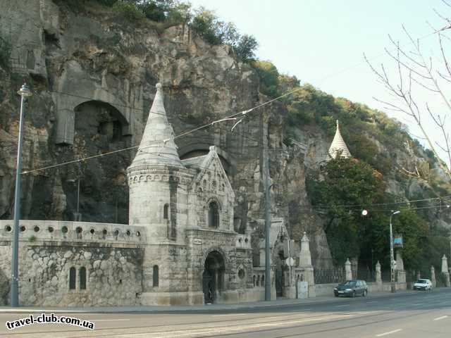  Венгрия  Будапешт  Rege  Будапешт. Действующий монастырь у подножья горы Гелле