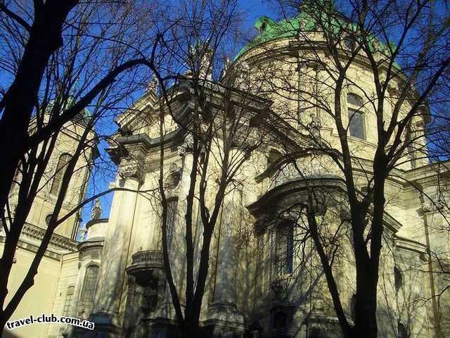  Украина  Львов  Grand Hotel****  Доминиканский собор