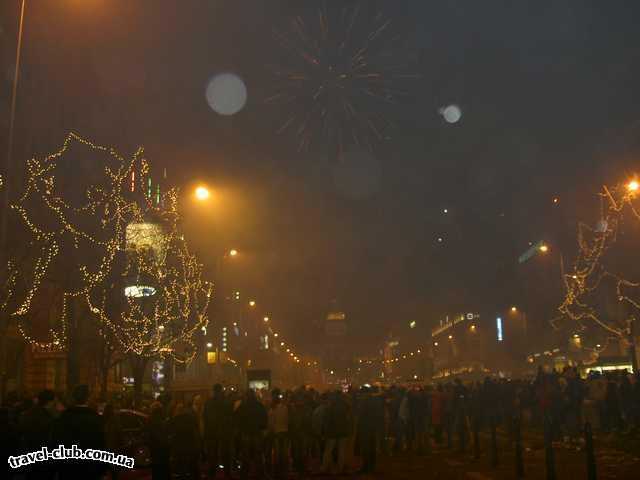  Чехия  Прага  Новый год на Вацлавской площади