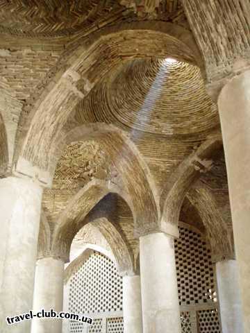  Иран  Исфахан  Внутренний холл мечети Джаоме