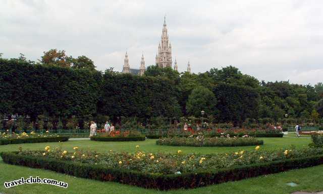  Австрия  Вена  Парк 1000 роз