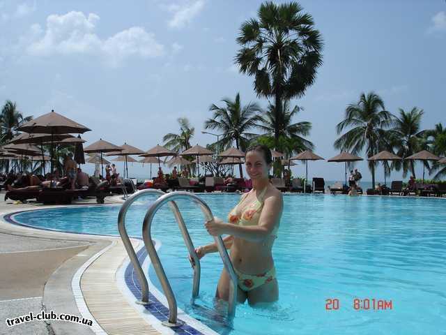  Таиланд  Паттайя  Aisawann Resort&Spa (он же Garden Beach)  Бассейн в AISAWAN.