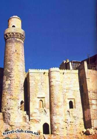  Азербайджан  Баку  Сыных-Гала.Древнейшая мечеть города Баку - XII век.