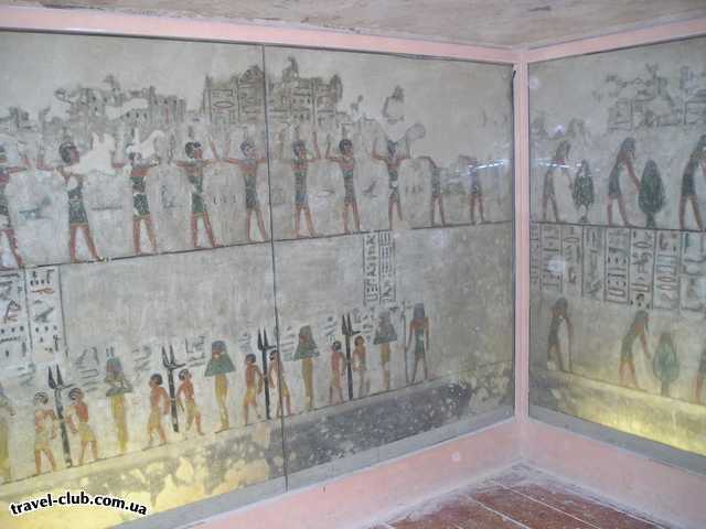  Египет  Достопримечательности  Долина царей (Луксор)  Фотографировать внутри гробниц запрещено, однако ... су