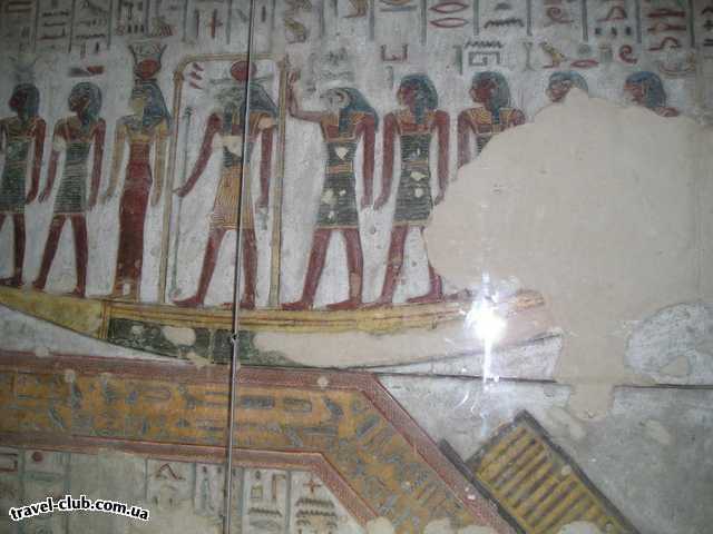  Египет  Достопримечательности  Долина царей (Луксор)  Фотографировать внутри гробниц запрещено, однако ... су