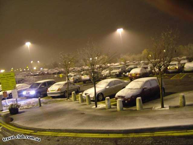  Англия  Йоркшир  на пути в аэропорт пошел дождь со снегом. Пока пробирал