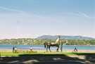 > Швейцария > Швейцария и Франция: от озера - к Альпам  Женева принадлежит озеру Леман, как оно принадлежит го