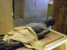 > Франция > Париж > Sequoia Lodge  Лувр. Египетская мумия
