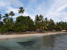 > Мальдивские о-ва > атолл Адду остров Ган > Equator Village  Пляж отеля