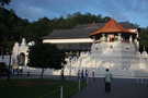 > Шри-Ланка  ..Храм "Зуба Будды" в г. Канди.