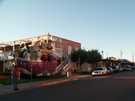 > США > New Mexico > Альбукерк  Альбукерк, Old Town - город готовится к открытию Ballon Fiesta