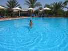 > Египет > Шарм Эль Шейх > Hilton fayrouz 4*  в бассейне