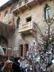  Италия  Верона  Верона, балкон Джульеты<br />
на елке- желания влюбленны