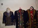  Узбекистан  Самарканд  Выставка национальной одежды<br />
(Ансамбль Регистан)