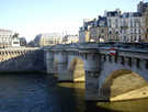 > Франция > Париж  Мосты через Сену по пути от Лувра к Нотердам де Пари